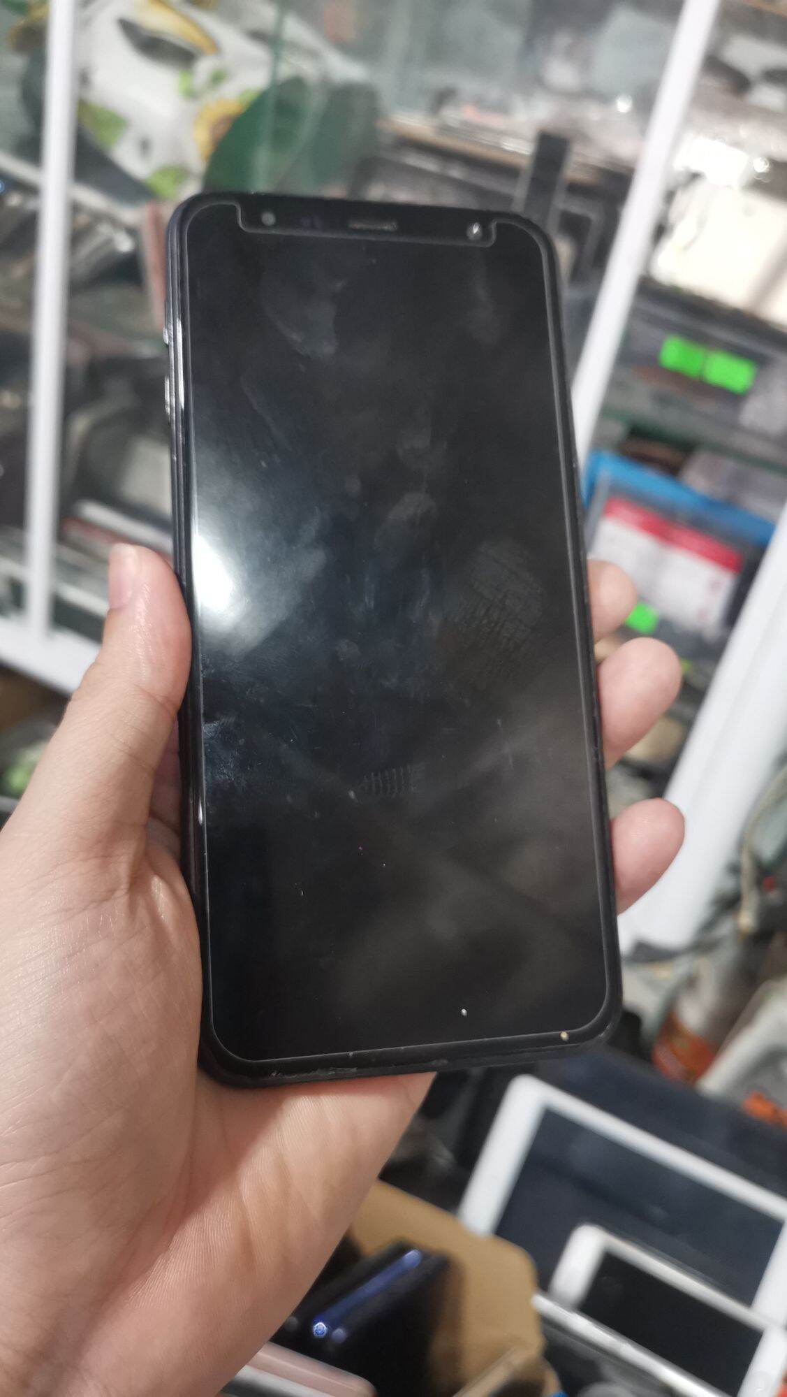 samsung j4 plus 1,2tr rẻ ở T Plus Mobile,320 Ng.Trãi