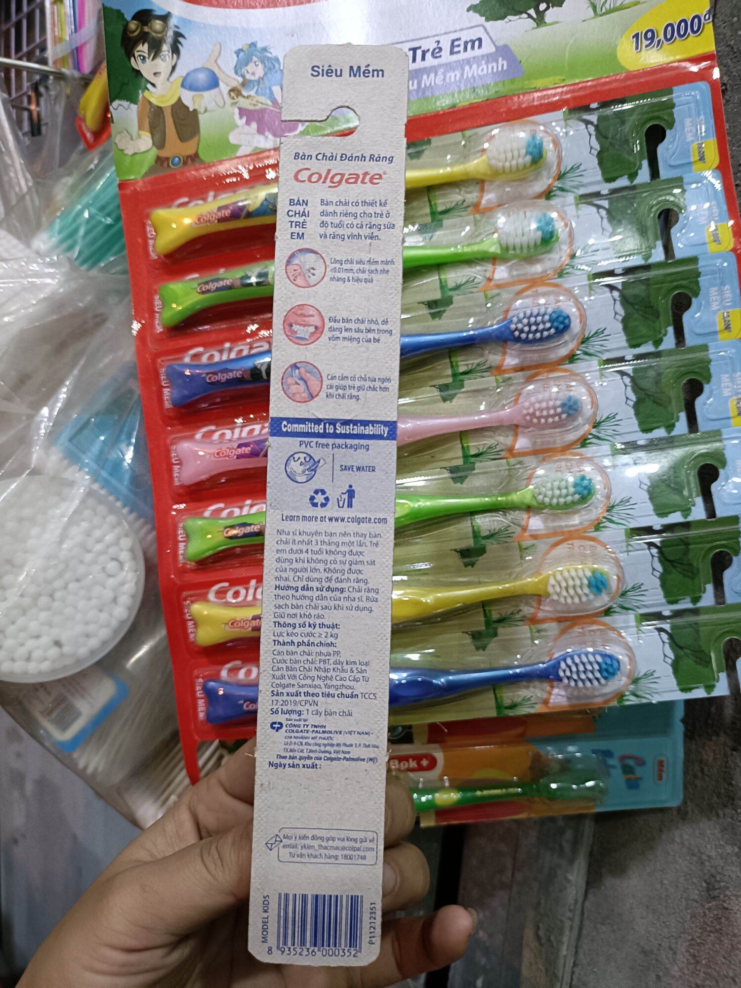 Bàn chải đánh răng COLGATE trẻ em siêu mềm mảnh