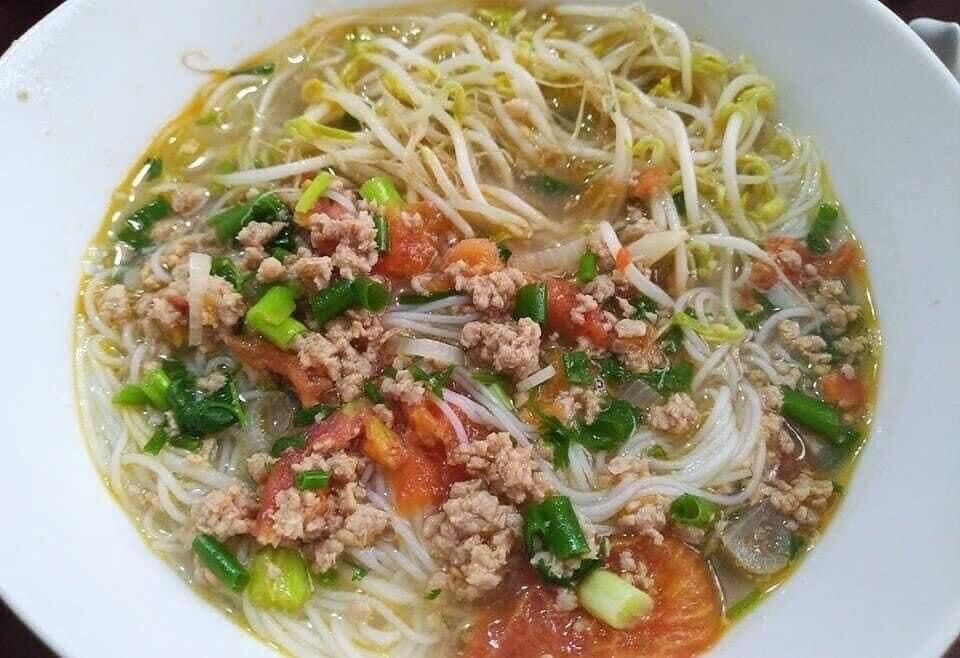 Mì gạo hùng lô