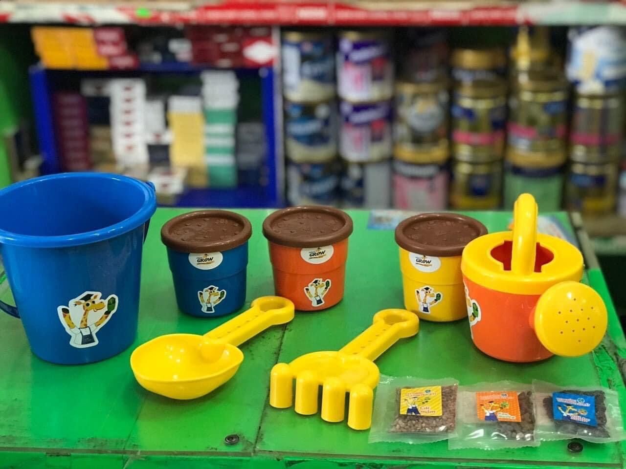 Bộ đồ chơi trồng cây cho bé (Hạt giống thật)