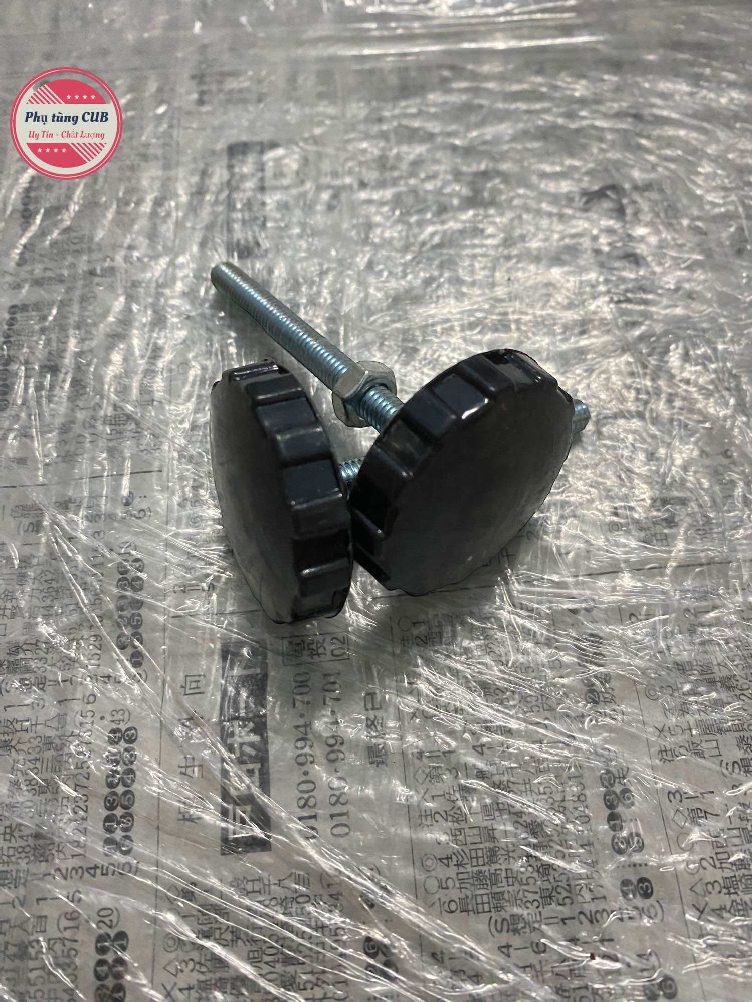 Nút cốp hông cub 78 ( giá 1 cặp )