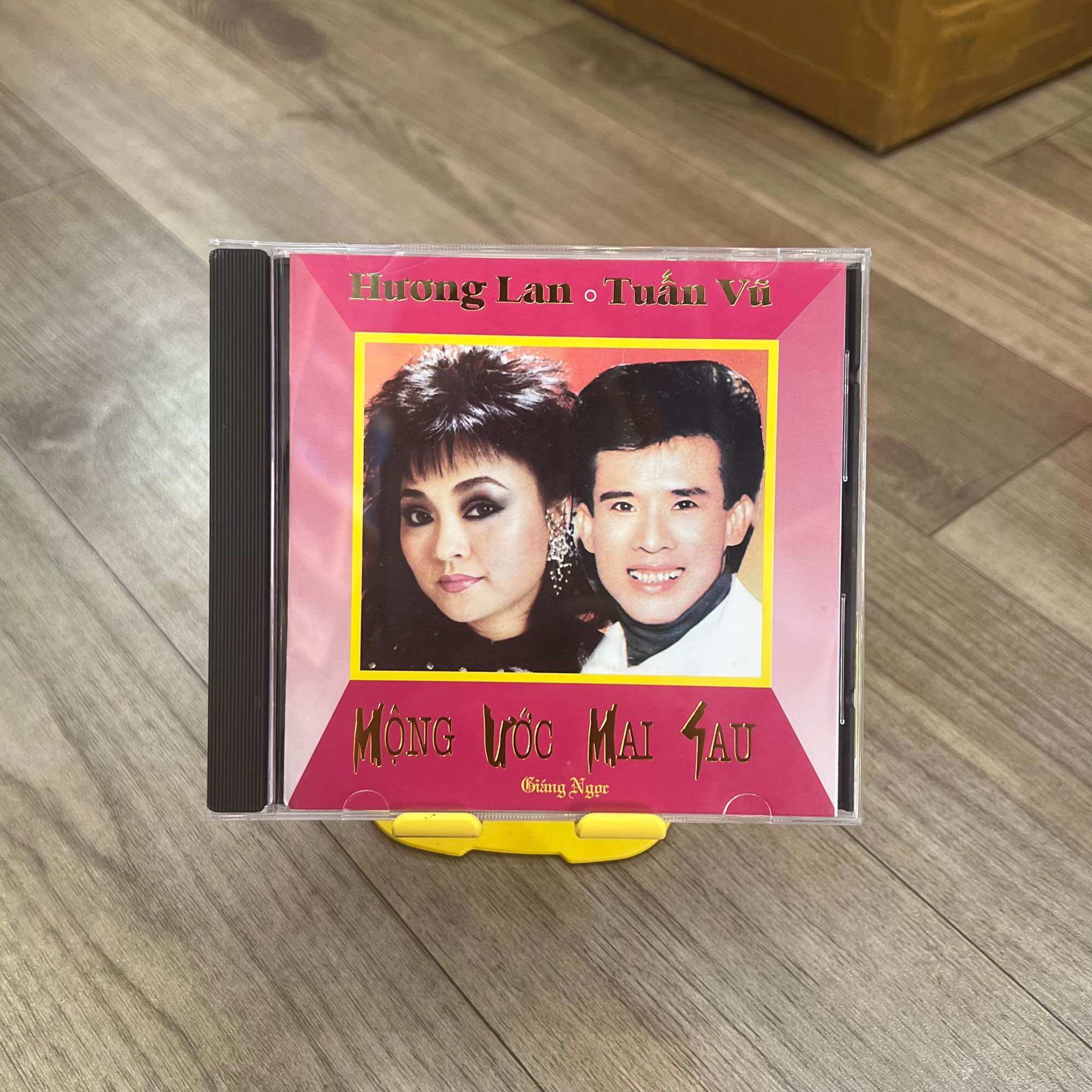 Đĩa CD Hương Lan - Tuấn Vũ - Mộng ước mai sau