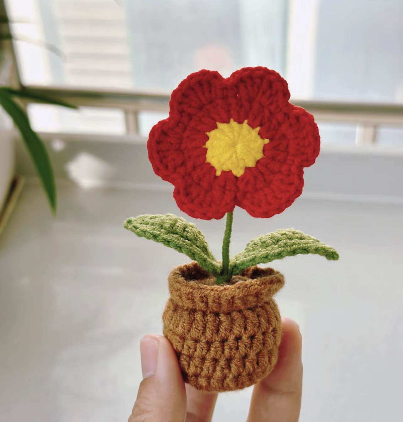 Chậu hoa len mini hanmade