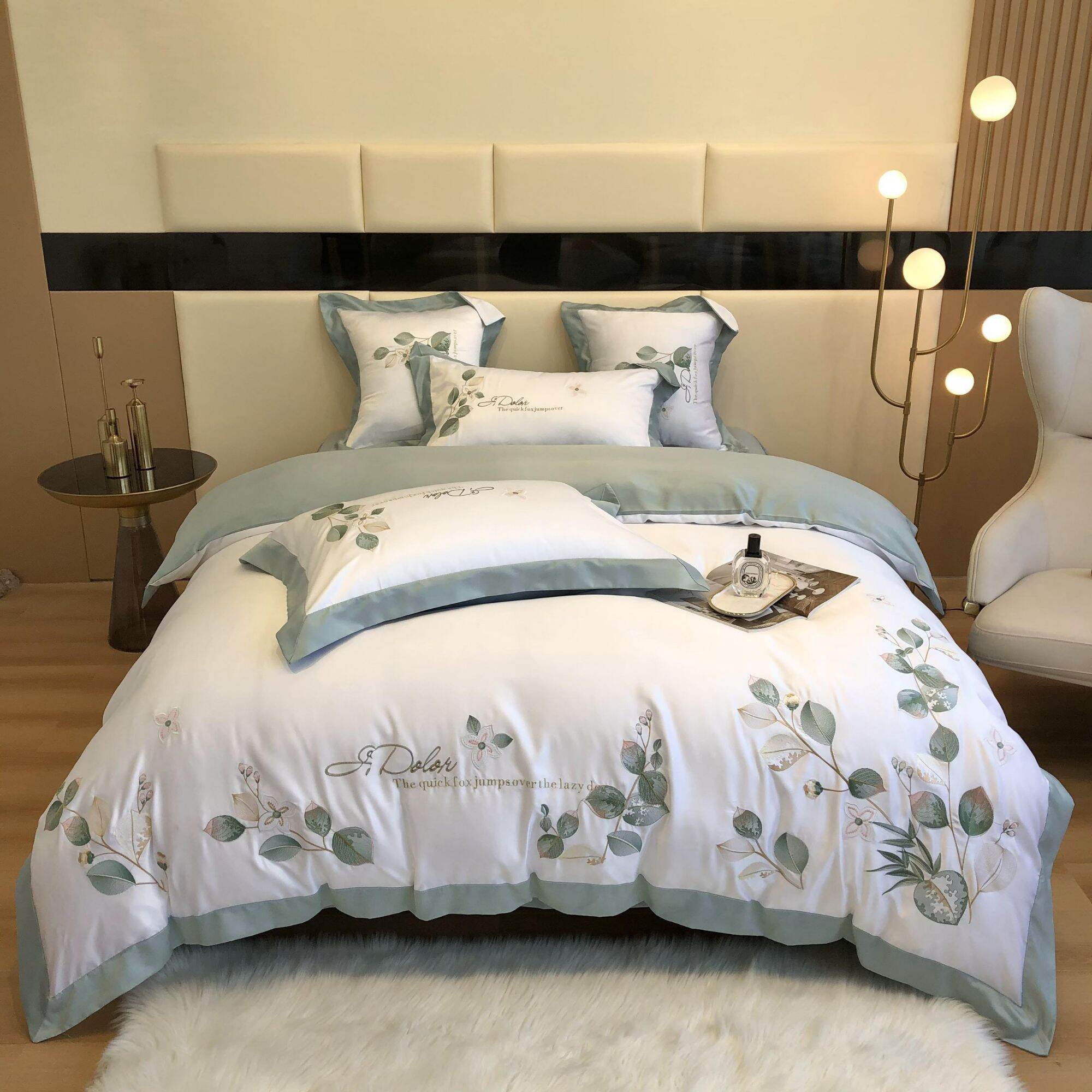 Bộ chăn ga gối lụa silk thêu hoa lá