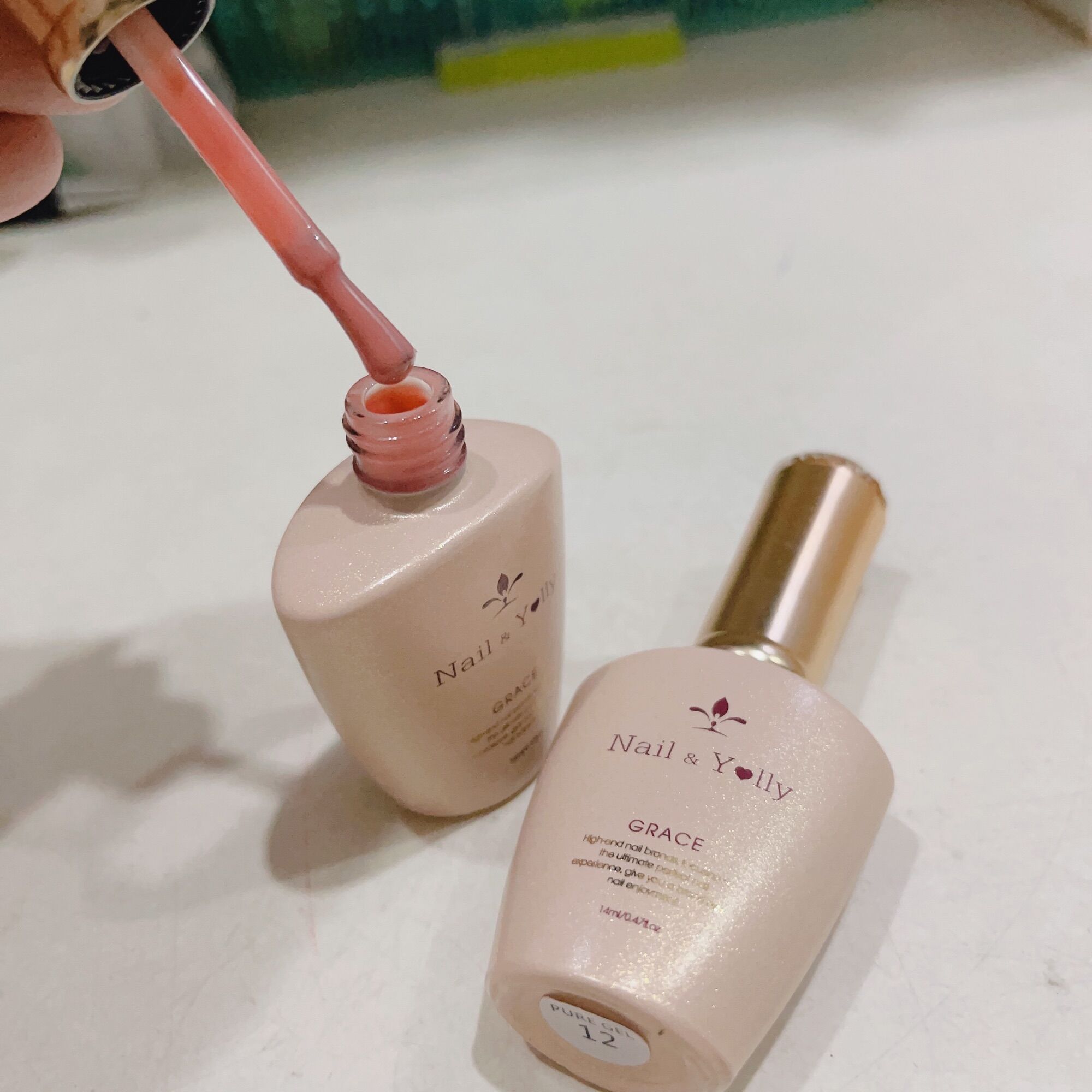 Sơn gel màu Thạch Hồng Yolly