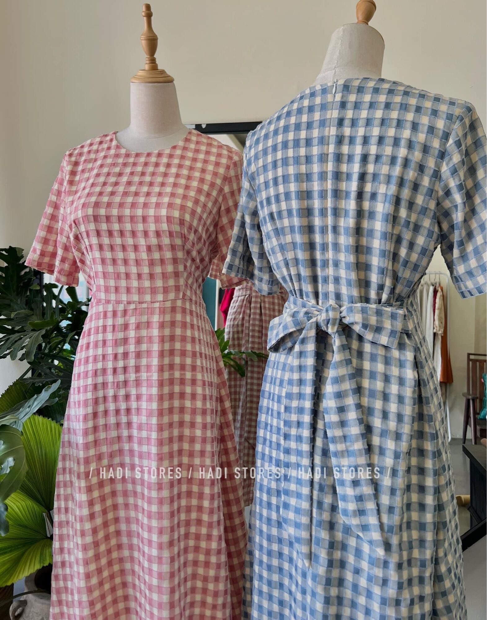 Đầm caro thắt eo dáng middi vintage dễ thương - Lâm