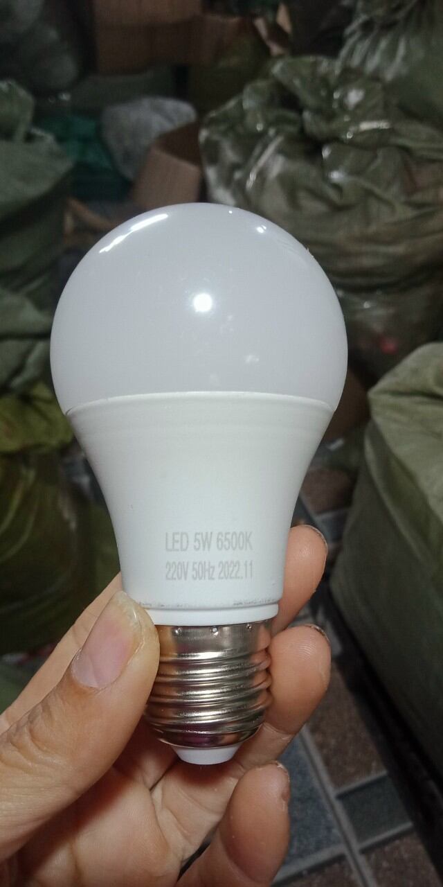 Bóng led búp 5w đui e27 phổ thông
