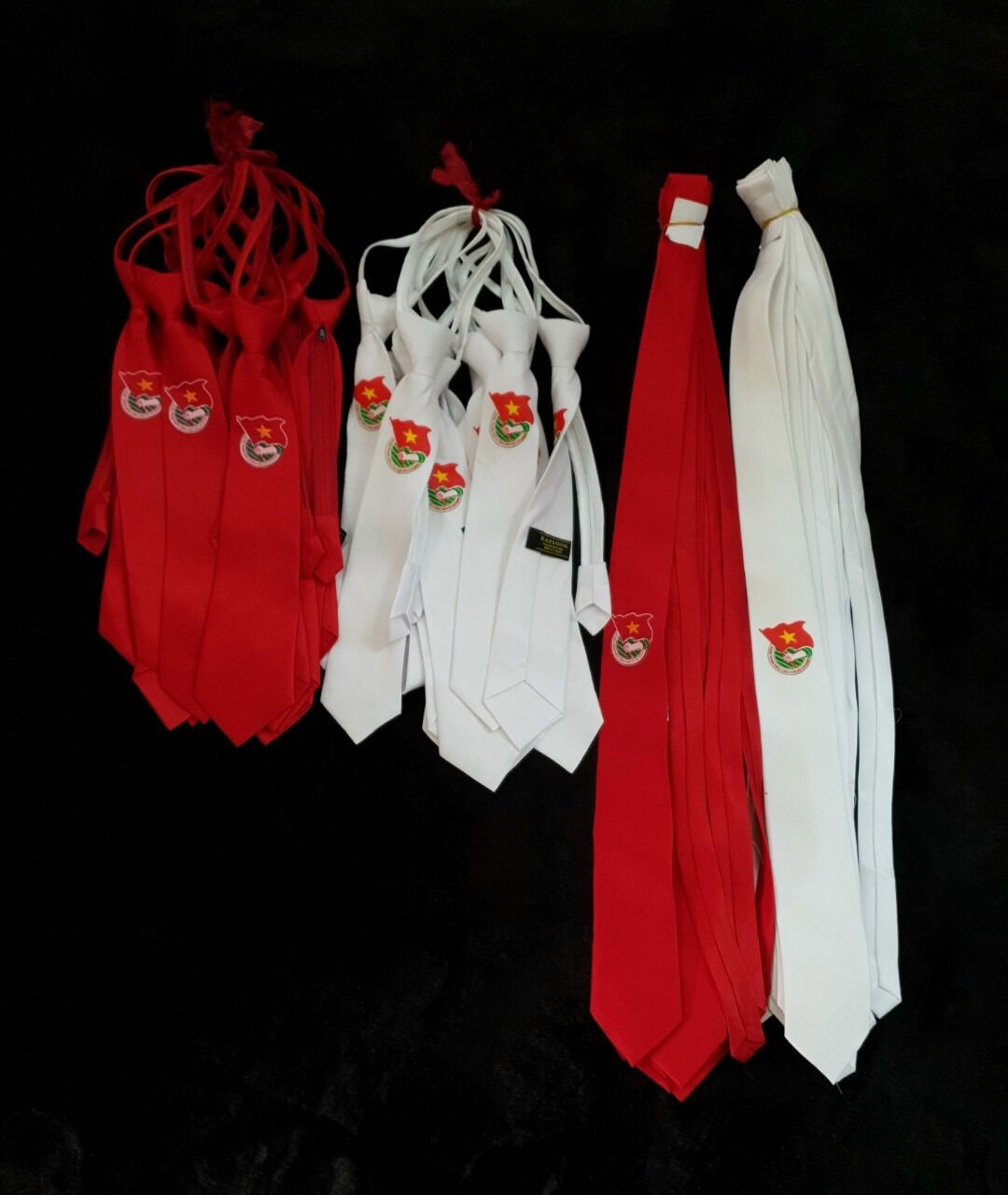 Cavat Đoàn , Cà Vạt Đoàn Thanh Niên