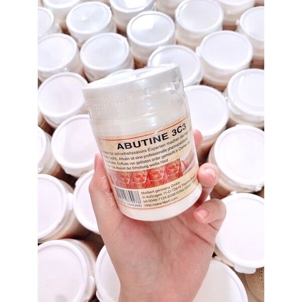 Kem dưỡng body kích trắng abutin 3C3.