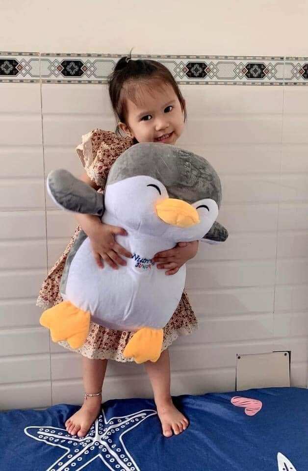 Gối ôm chim cánh cụt 3in1