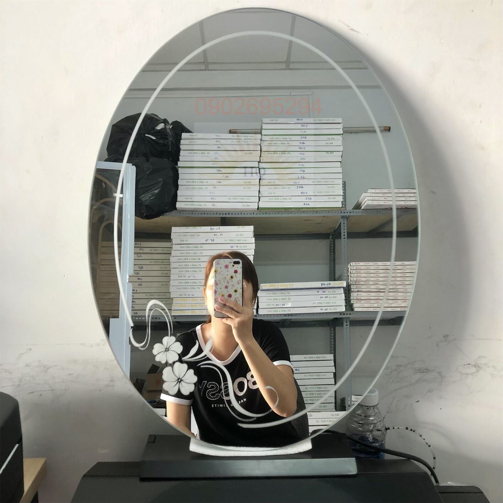 Gương treo tường nhà tắm hoa văn Oval (01) kt 45*60