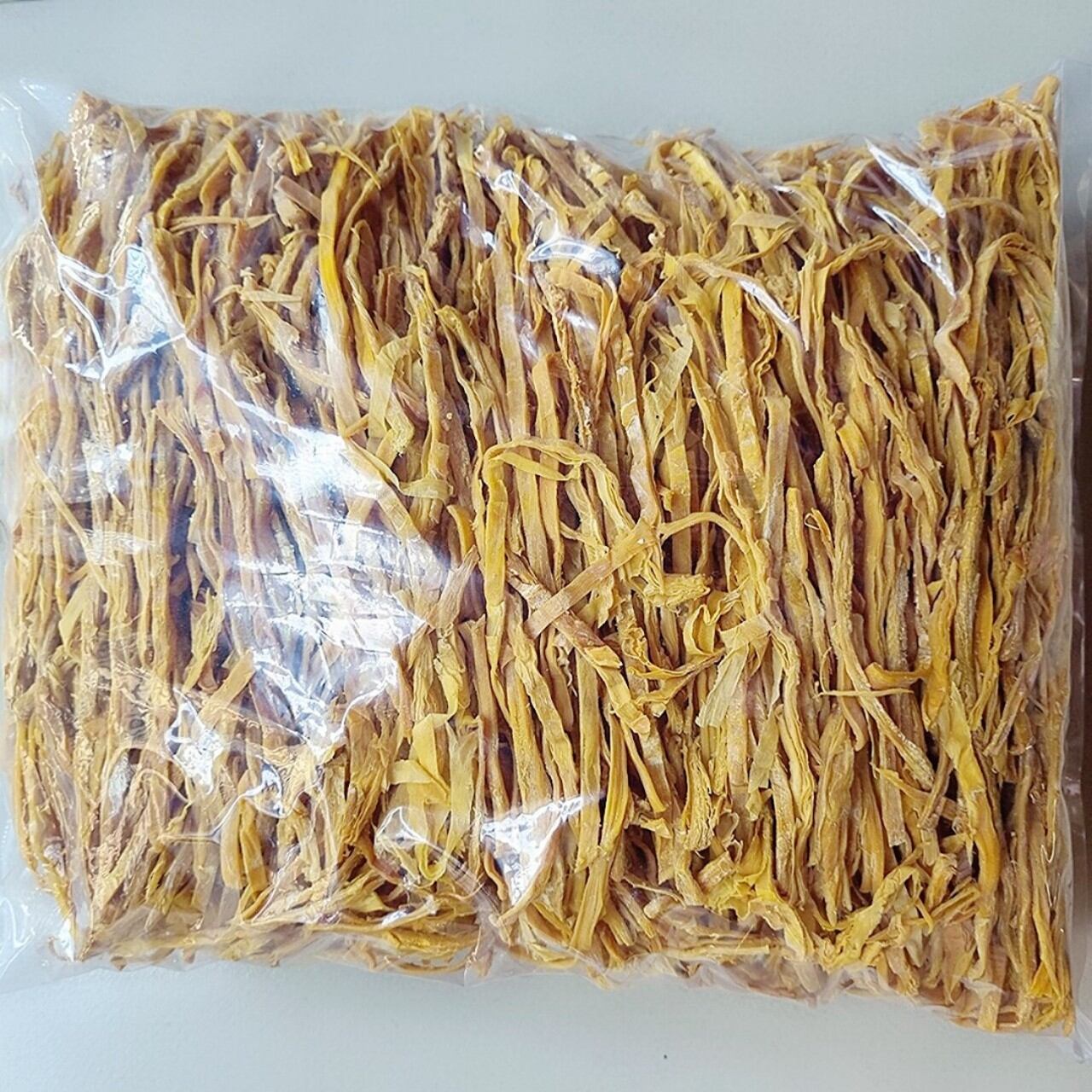 Măng xé, măng rối  đặc sản Tây Bắc .