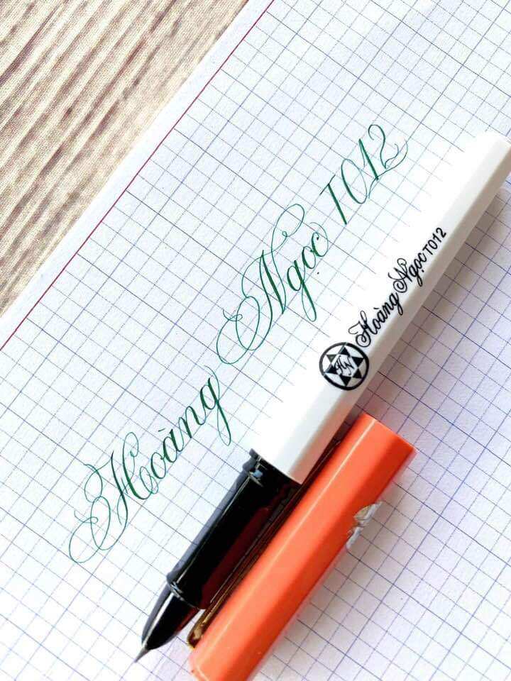 Bút máy Hoàng Ngọc T12⚡ Bút luyện chữ ⚡ Bút ngòi lá tre không rỉ, bút luyện calligraphy nét thanh nét đậm, bút mực