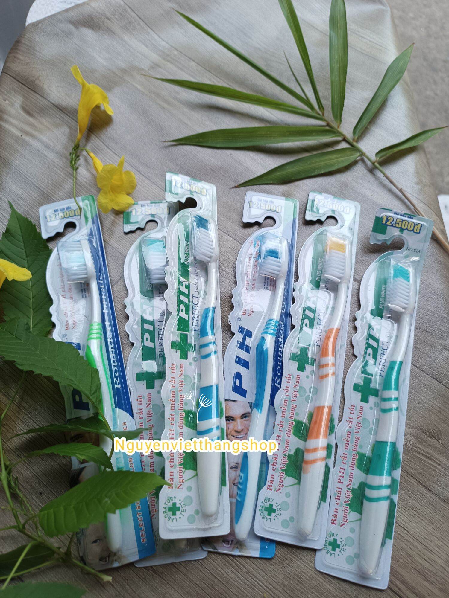 Bàn chải đánh răng PIH 1 cây