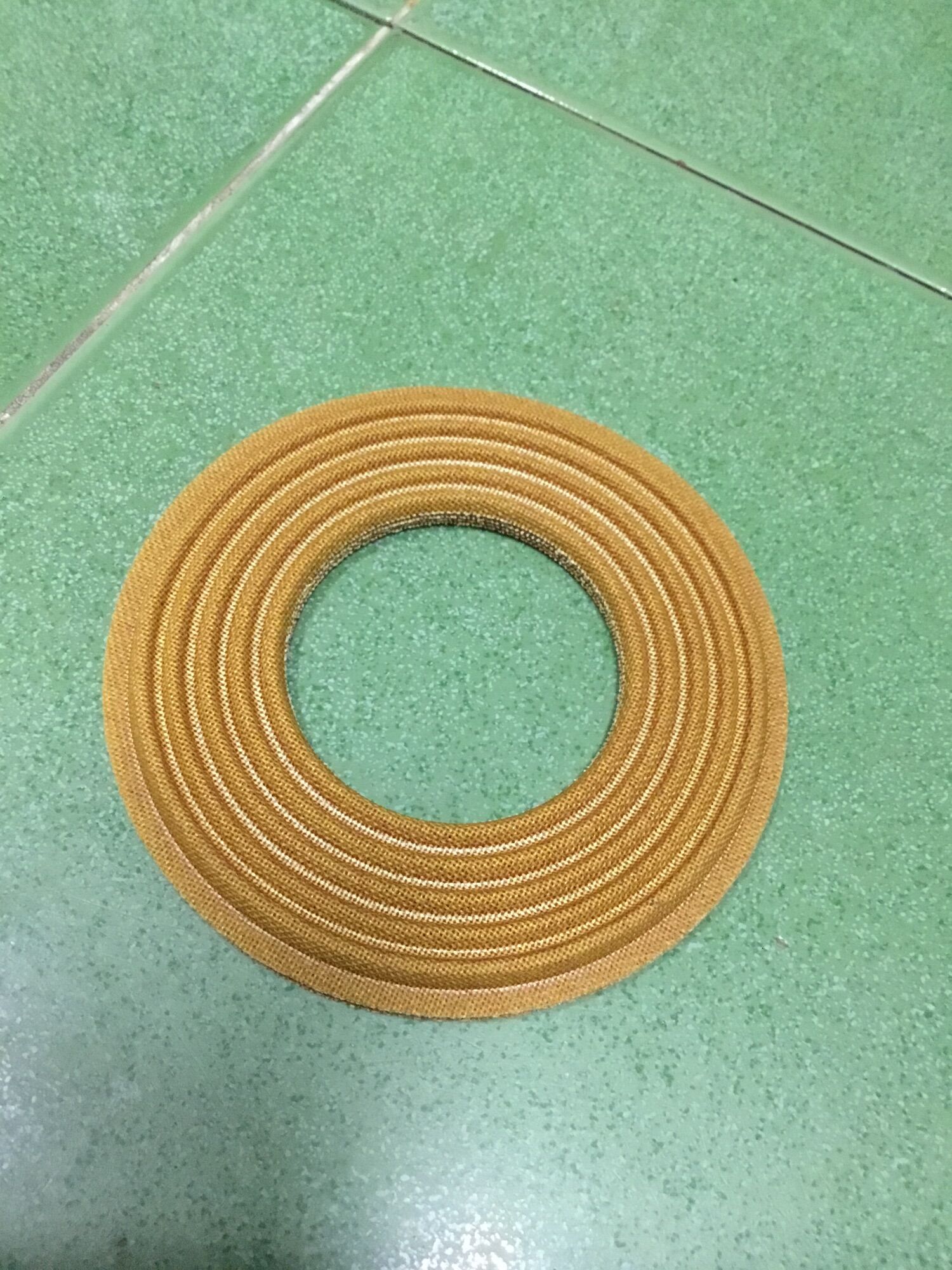 1 chiếc nhện loa 150mm lỗ coil 75- chân 5mm