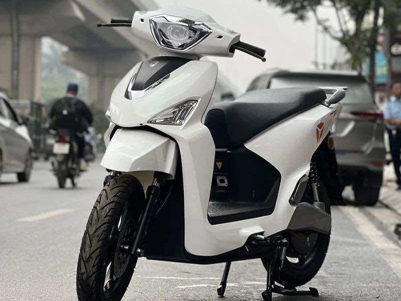 XE MÁY ĐIỆN YADEA VOLTGUARD 72V38AH