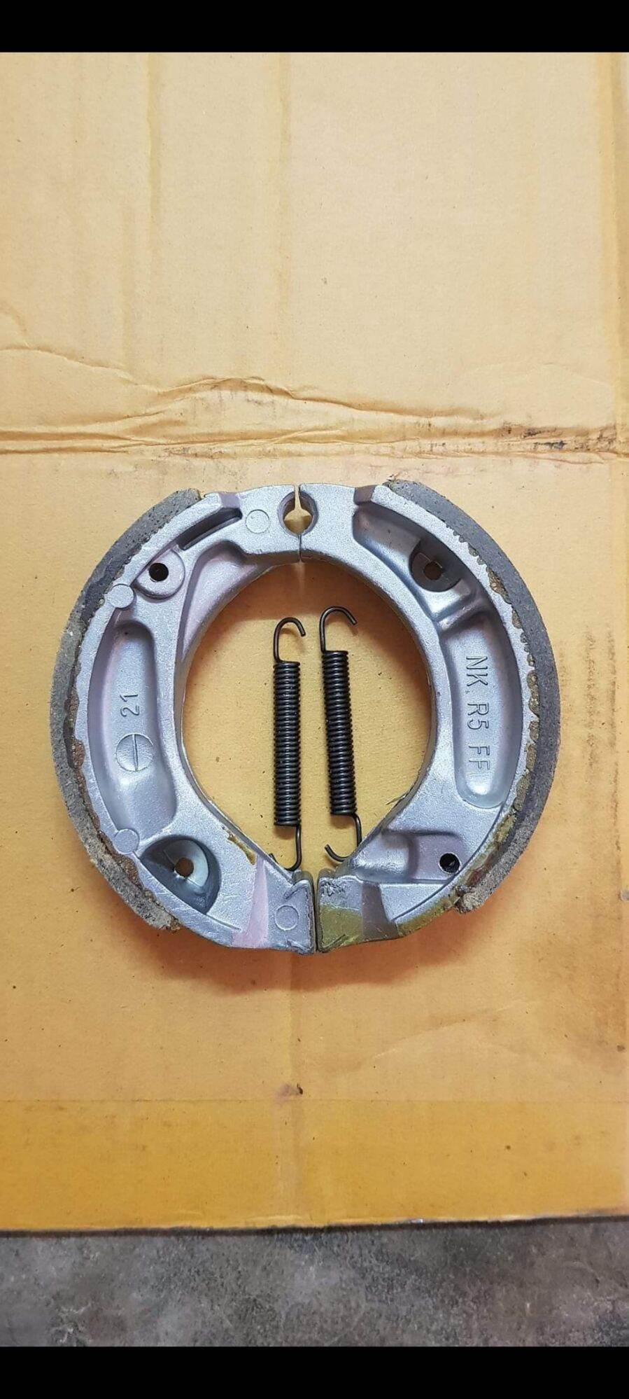 Bố thắng đùm (mà phanh cơ) đùm dành cho xe mày Honda...