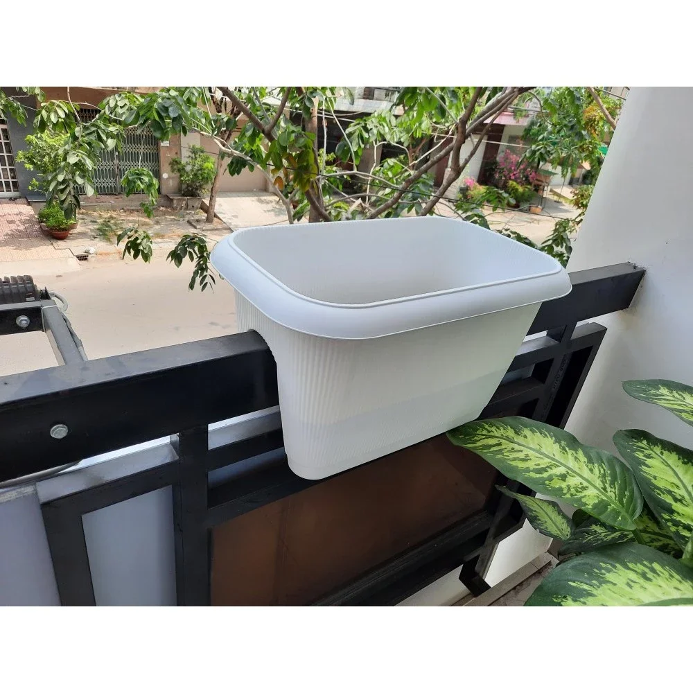 Chậu kẹp lan can hình chữ nhật dài 54cm