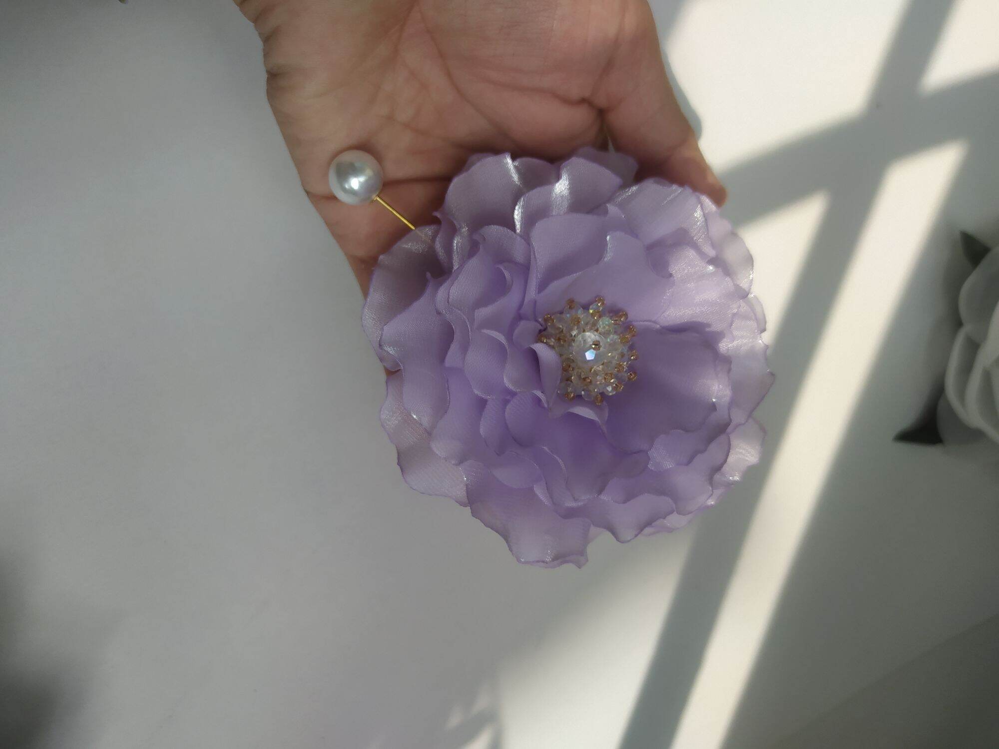 Hoa cài áo handmade Canto màu tím