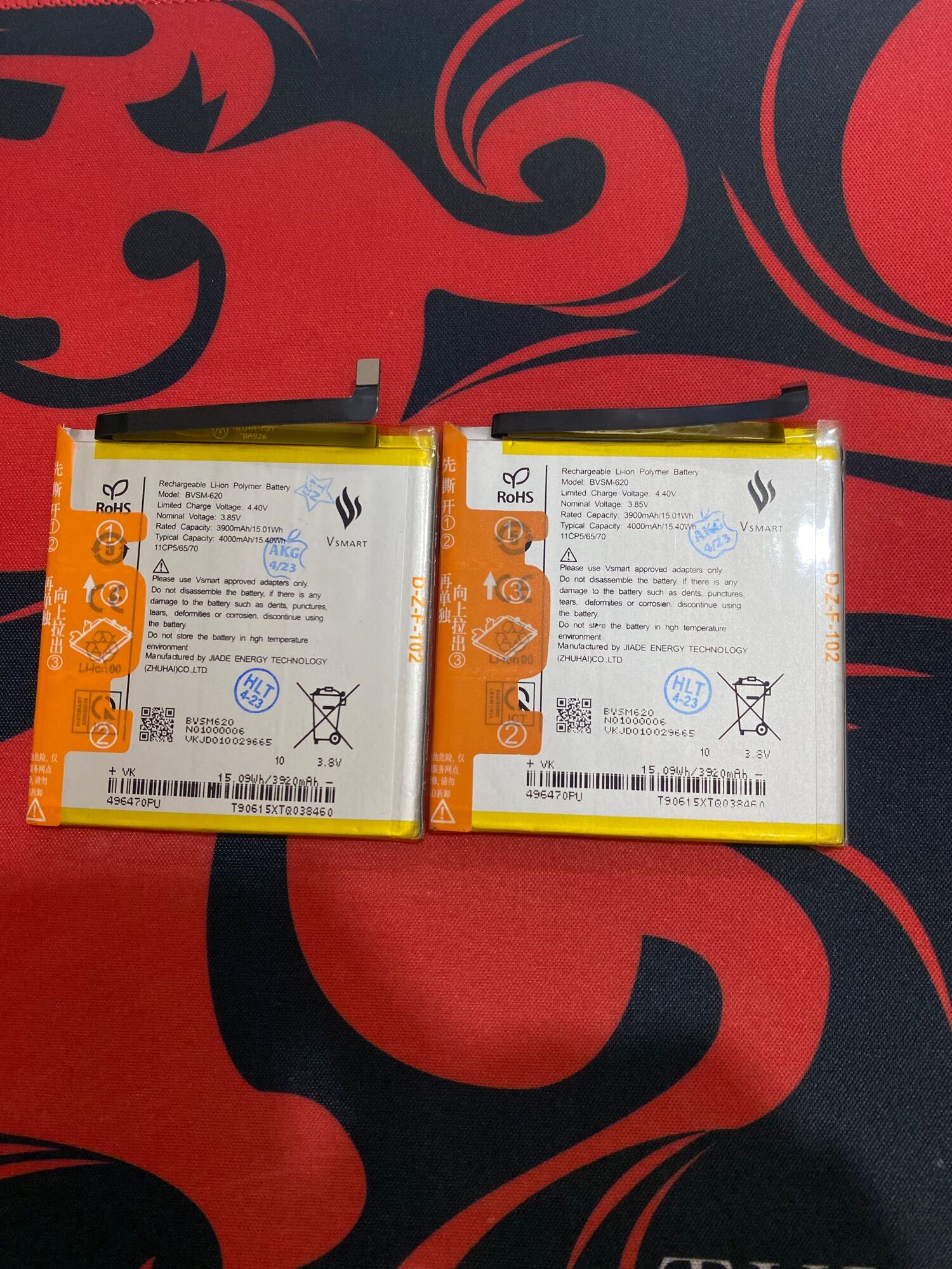 Pin Vsmart Live