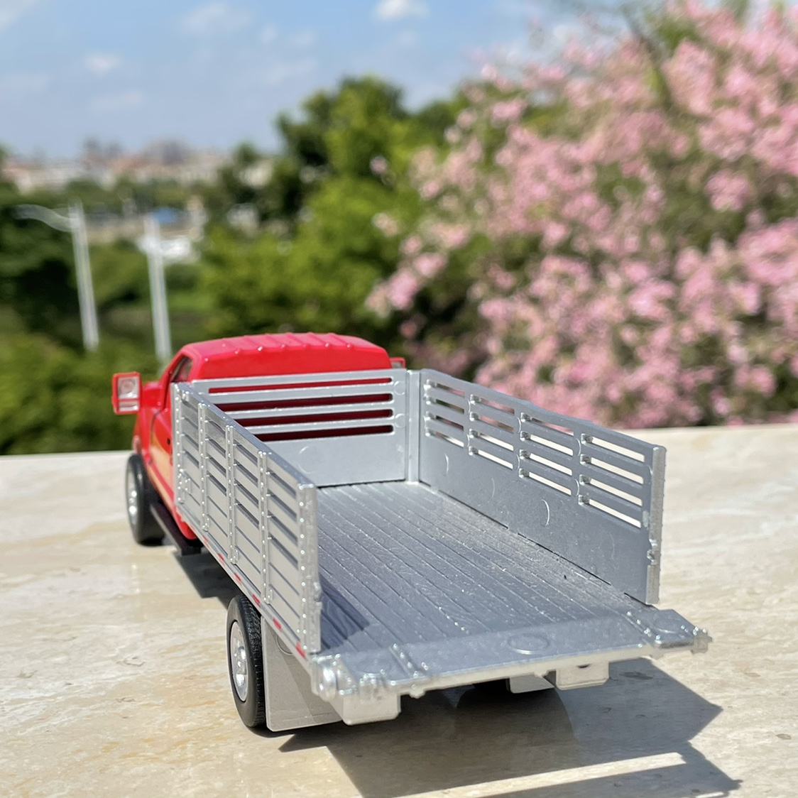 Xe tải mô hình hợp kim 1:43