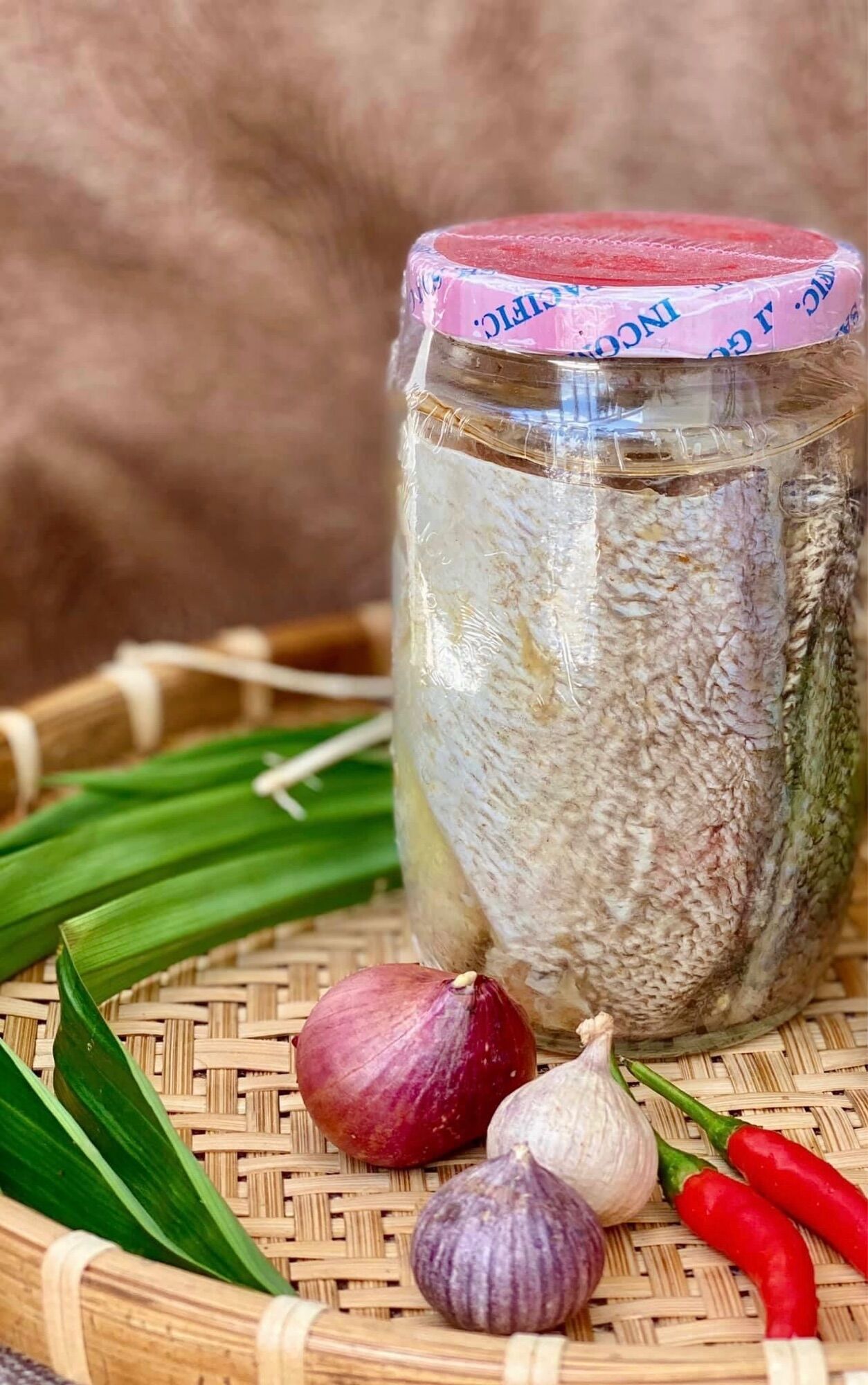 Mắm cá Sửu hiệu Bà Giáo Khỏe hủ 430gr
