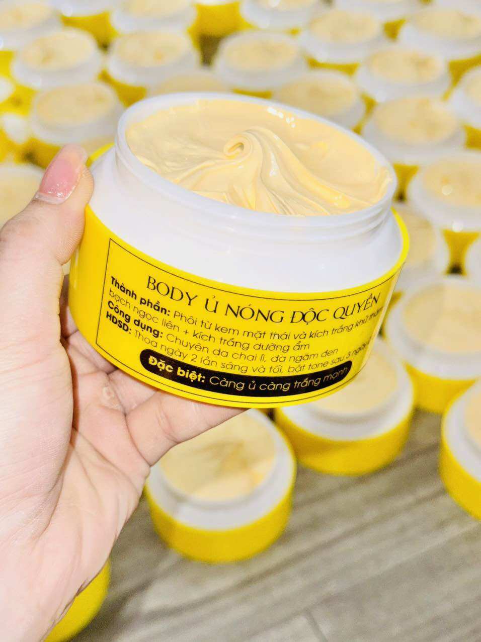 CỐT Ủ NÓNG SIÊU  TRẮNG MẠNH (KHỬ DA VÀNG )