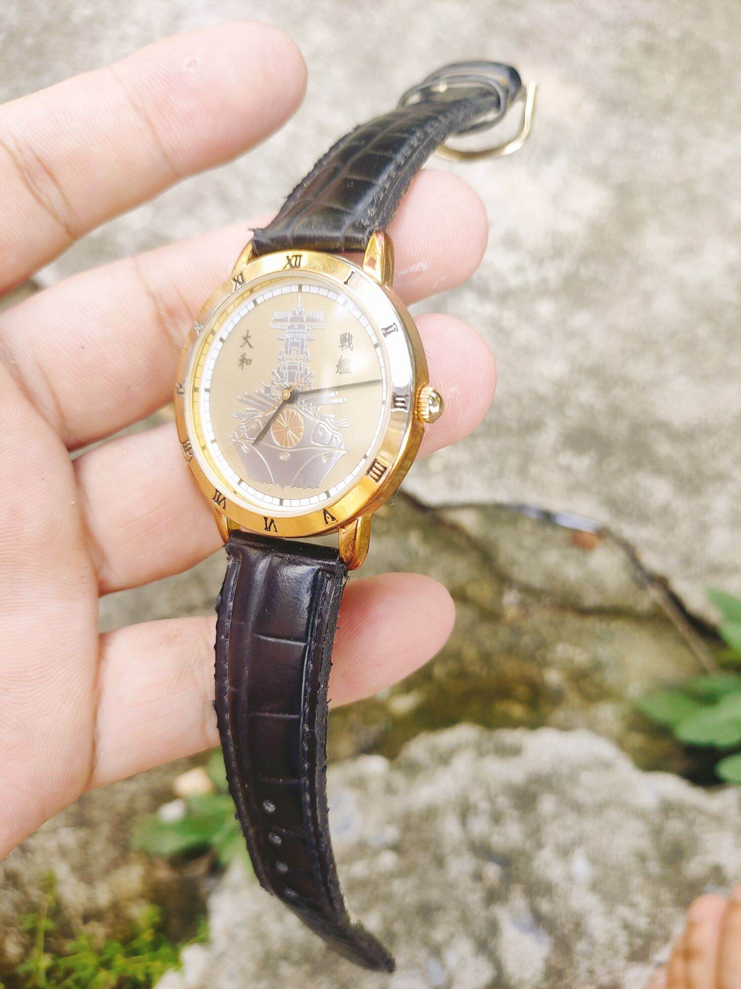 Đồng hồ nội đia nhật, size 38mm, dây da đẹp