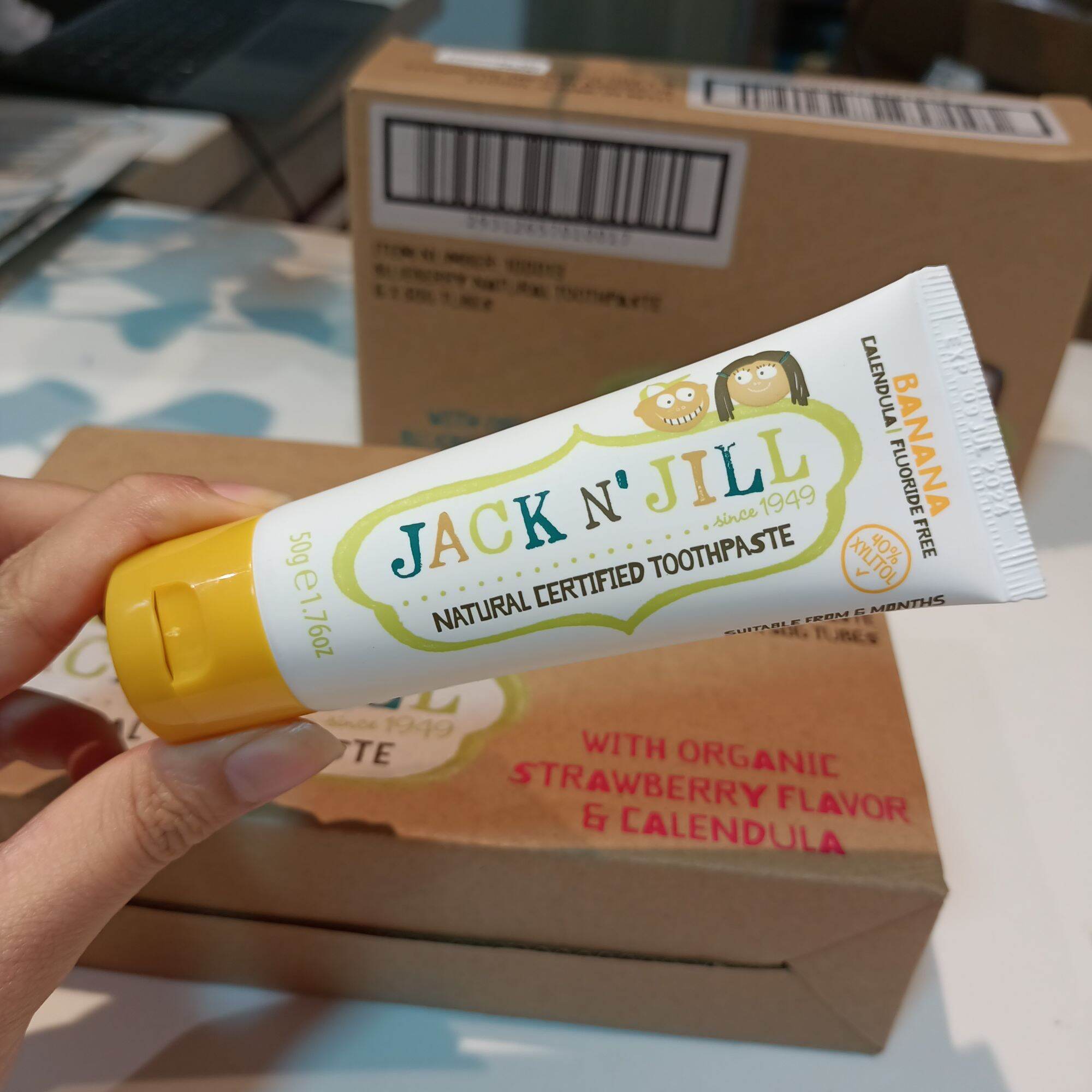 Kem đánh răng hữu cơ Jack n Jill cho bé 50g