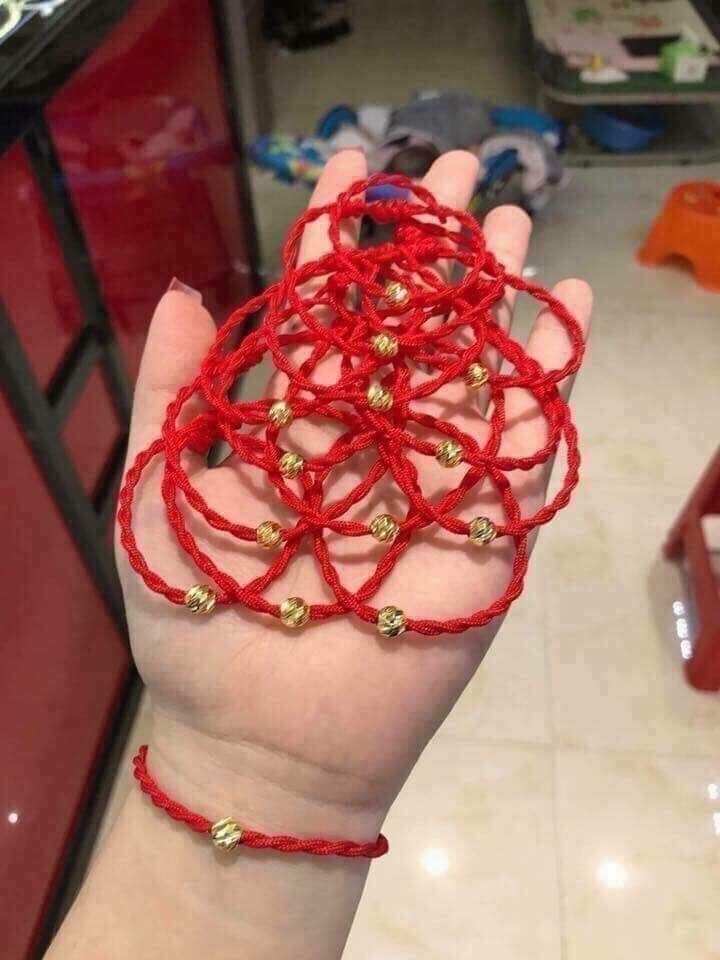 Vòng Tay Bi Đỏ Tài Lộc ( Đã sen chùa thái )
