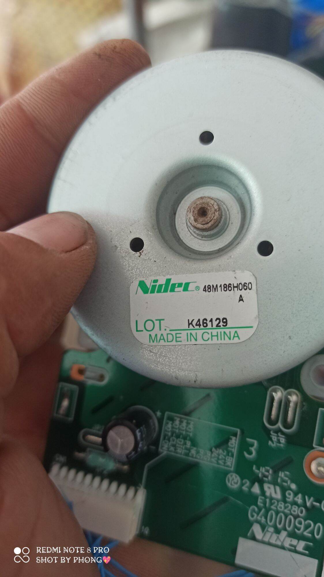 motor không chổi than nidec
