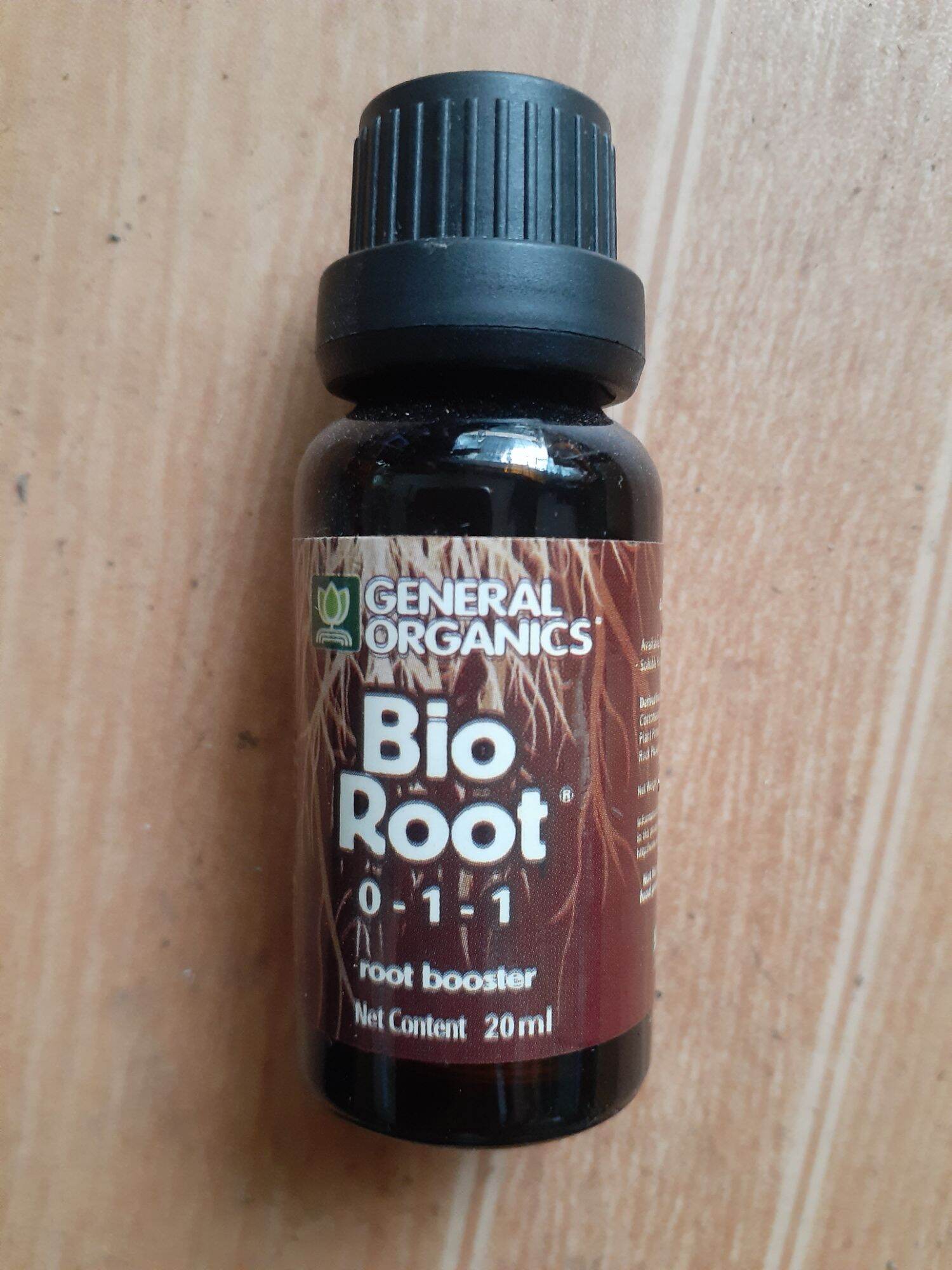 Chế phẩm sinh học bio root, chuyên kích rễ hoa lam lọ 20ml