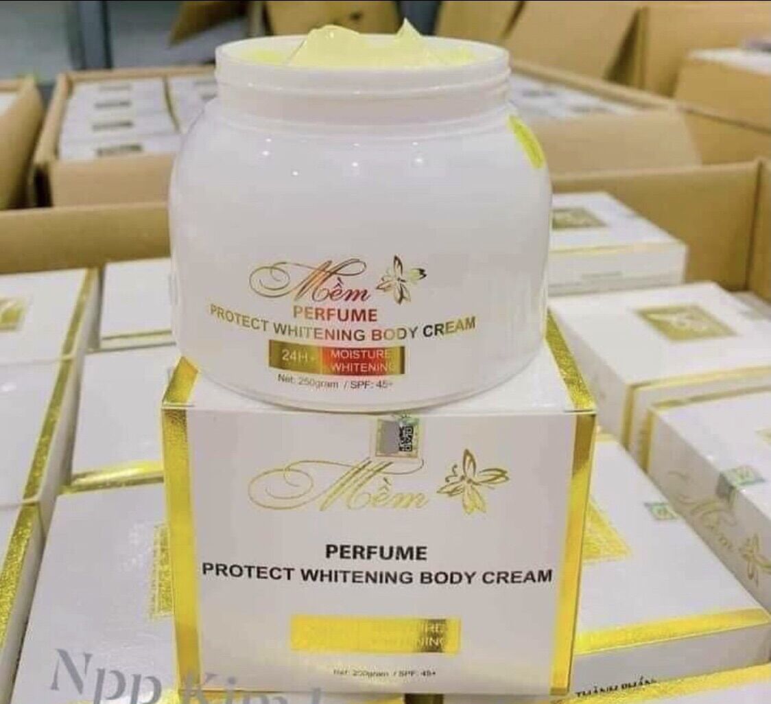 (CHÍNH HÃNG) Kem Body Mềm Nước Hoa A Cosmetic