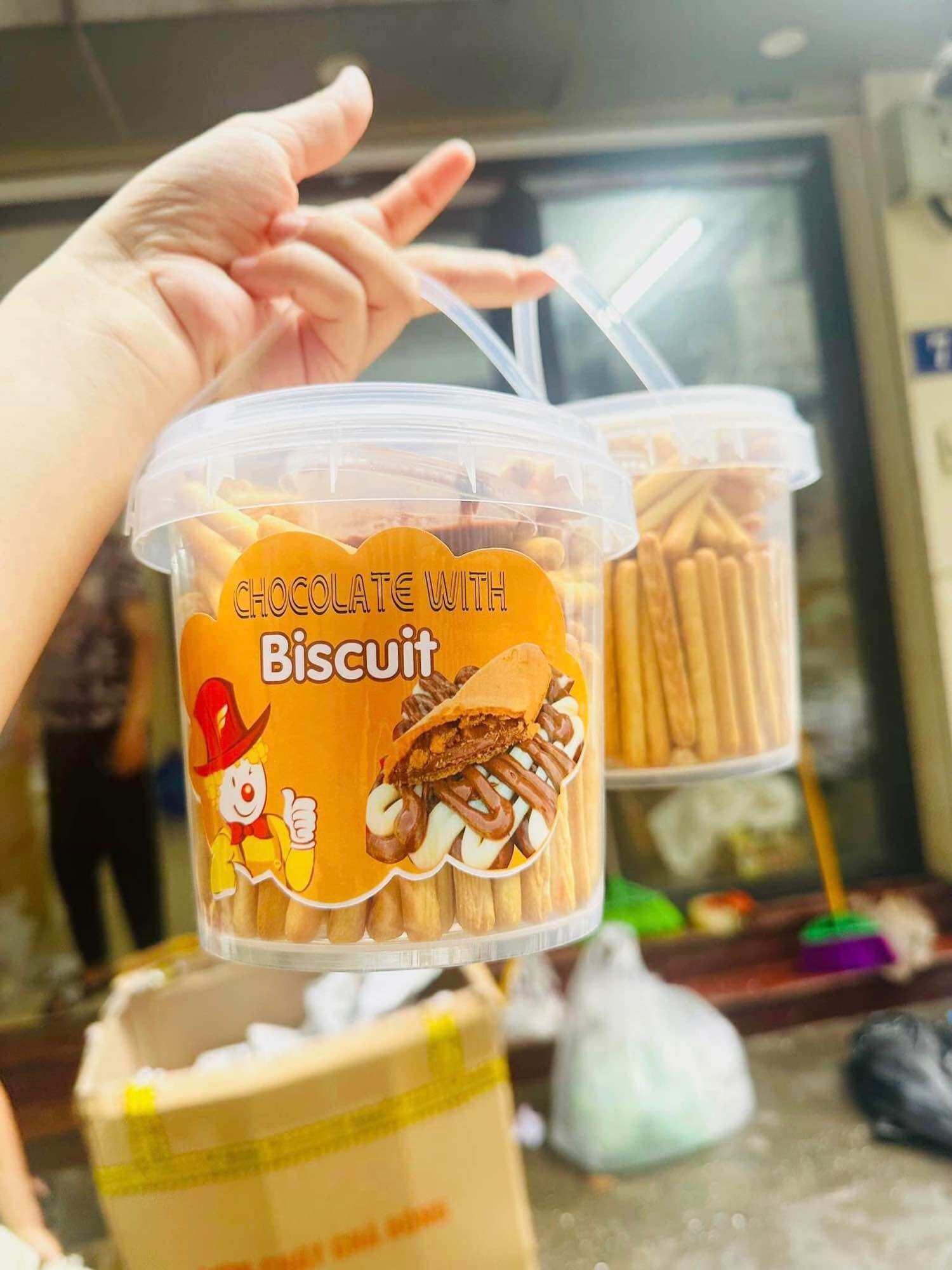Bánh quy chấm socola 59k/ hộp 300gr