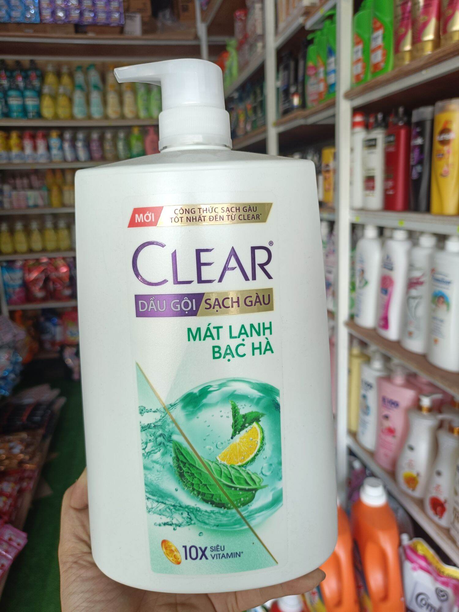 Dầu gội Clear Mát Lạnh Bạc Hà sạch gàu 1,4kg