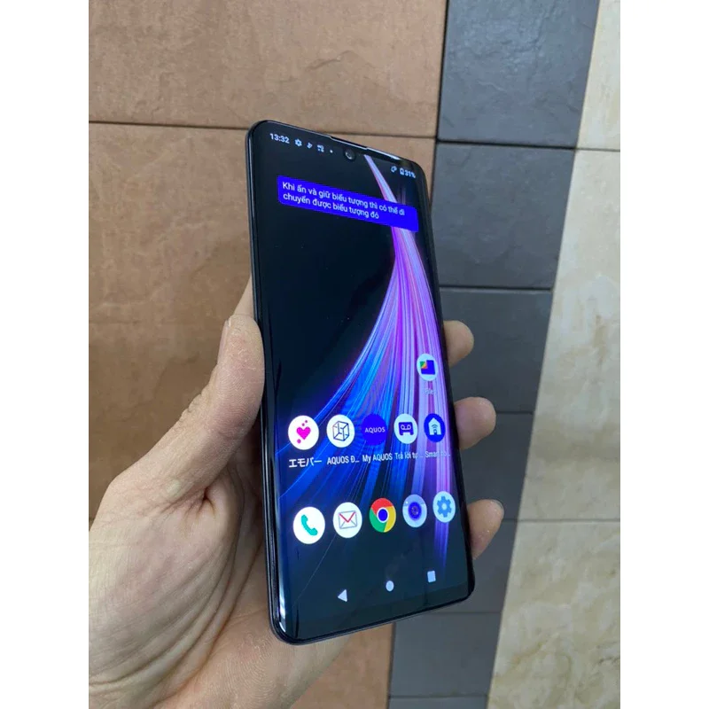 điện thoại sharp aquos zero 2 snap 855 8gb 256gb 6.4 inch