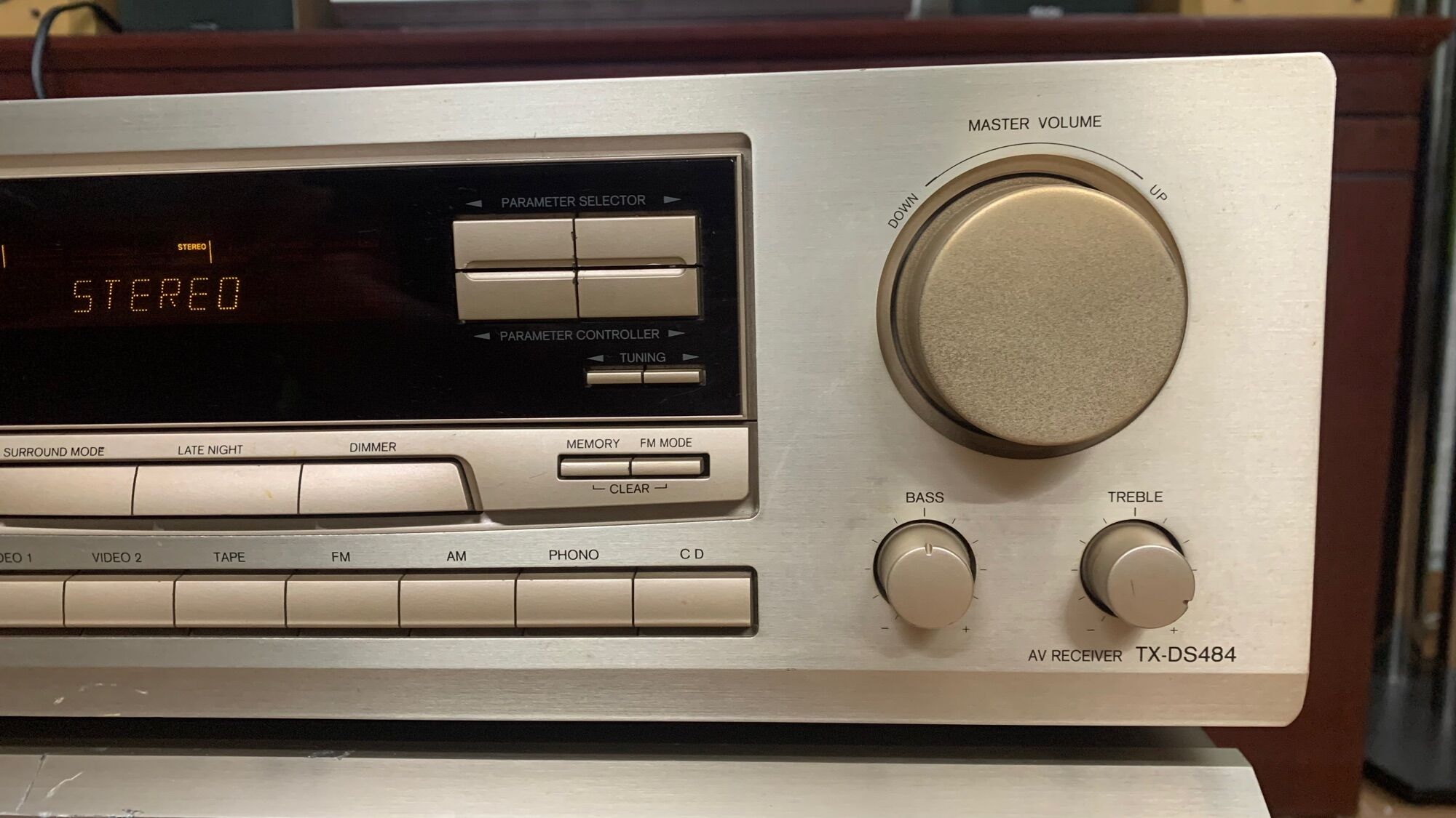 Amply Onkyo TX-DS484
