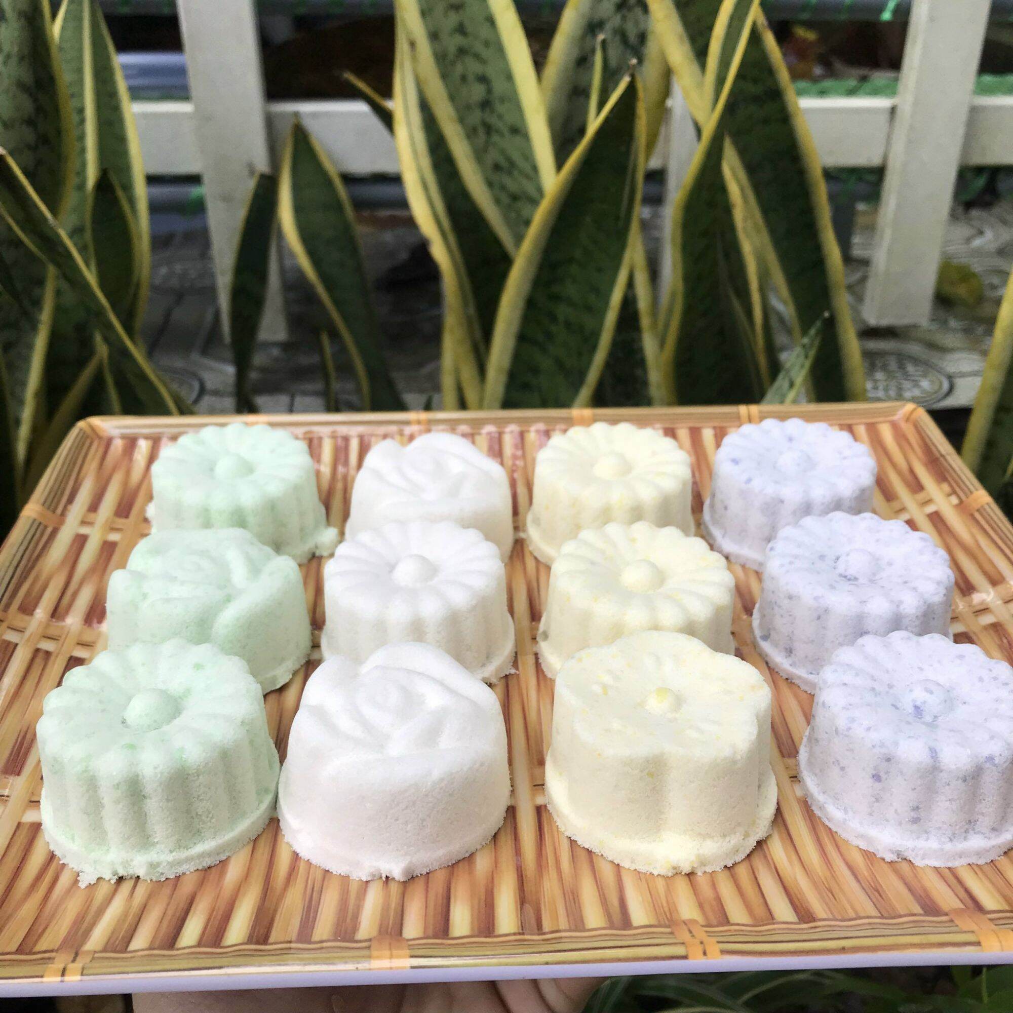 Bánh in dẻo nhân dừa non
