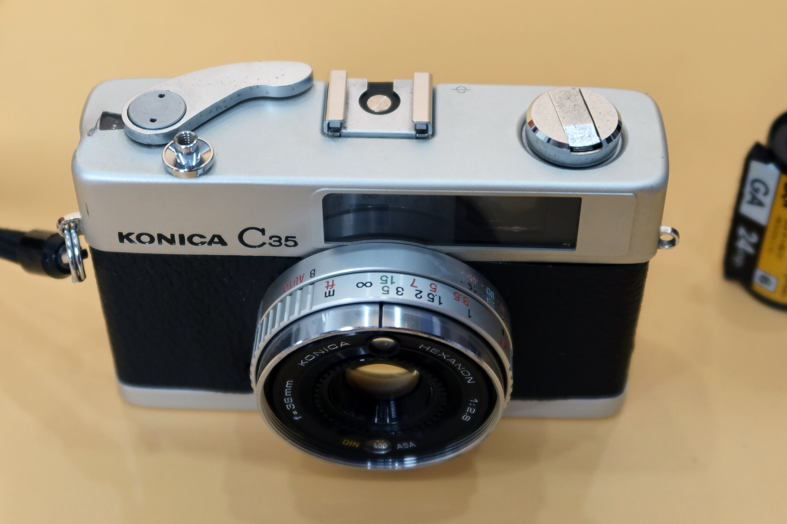 Máy ảnh Film Konica C35
