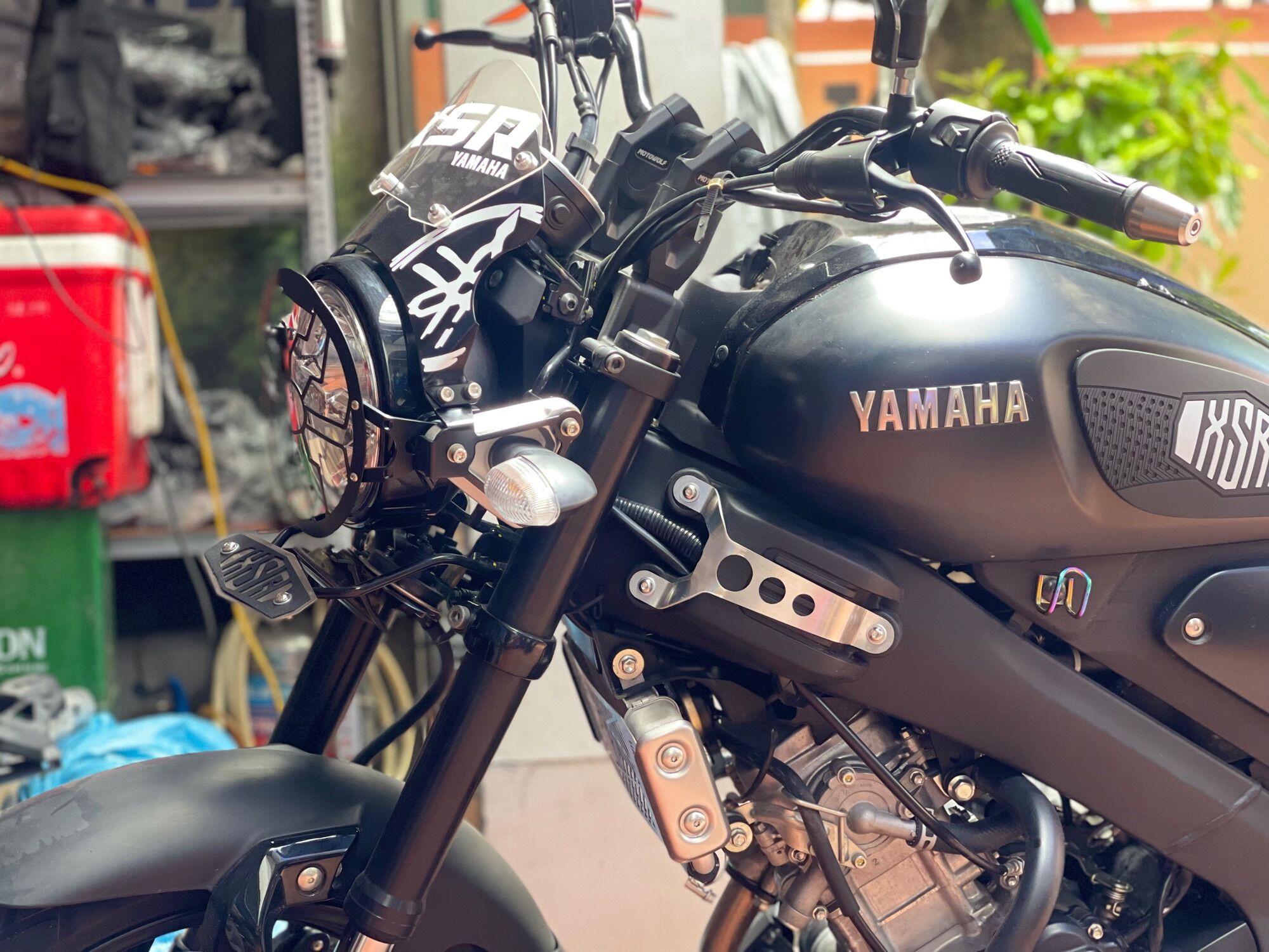 Ốp hộp điện Yamaha xsr155