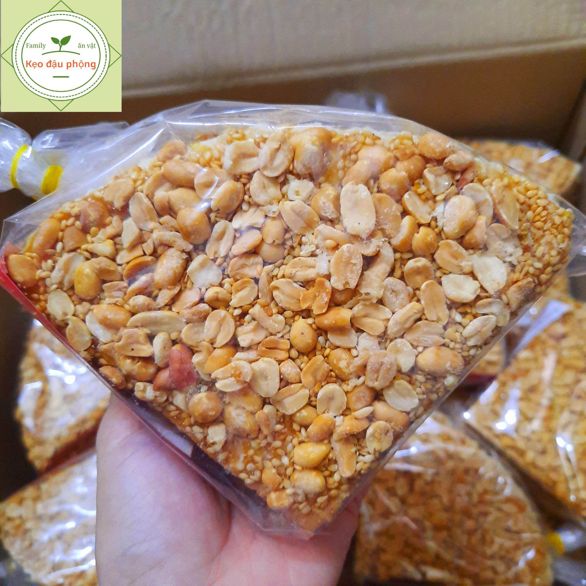 KẸO ĐẬU PHỘNG CÁNH QUẠT (thơm giòn) - 1bịch / 4cái