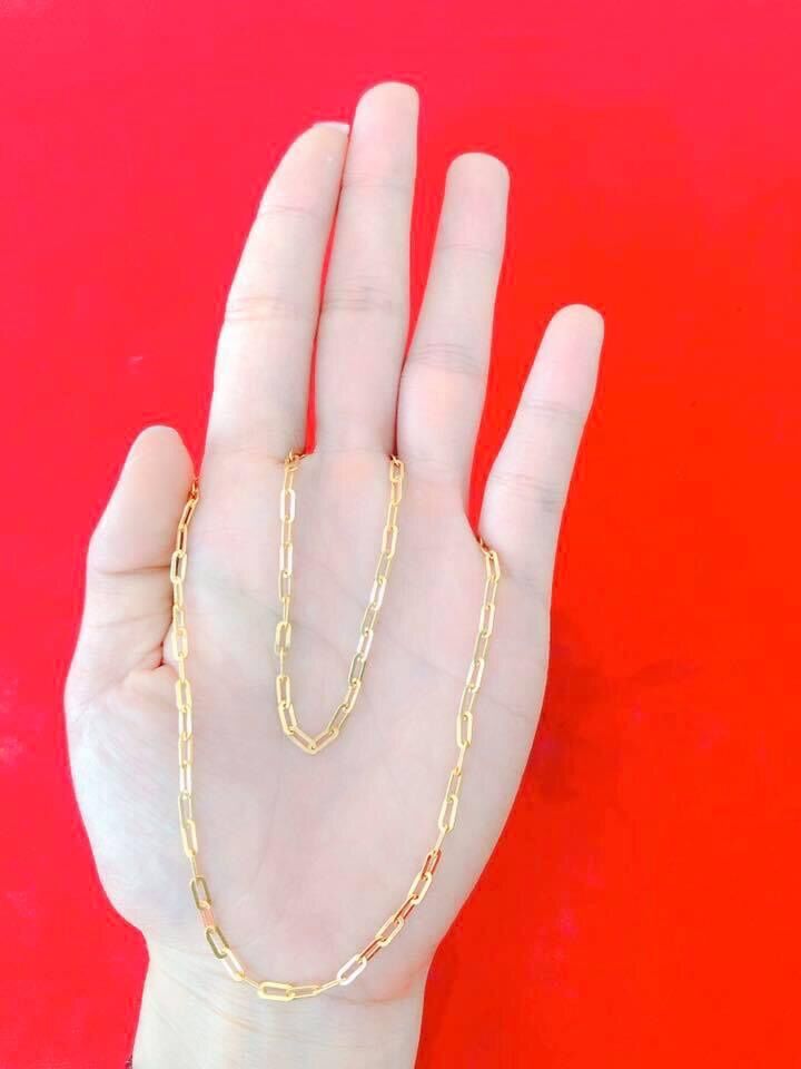dây chuyền xích mạ vàng.
