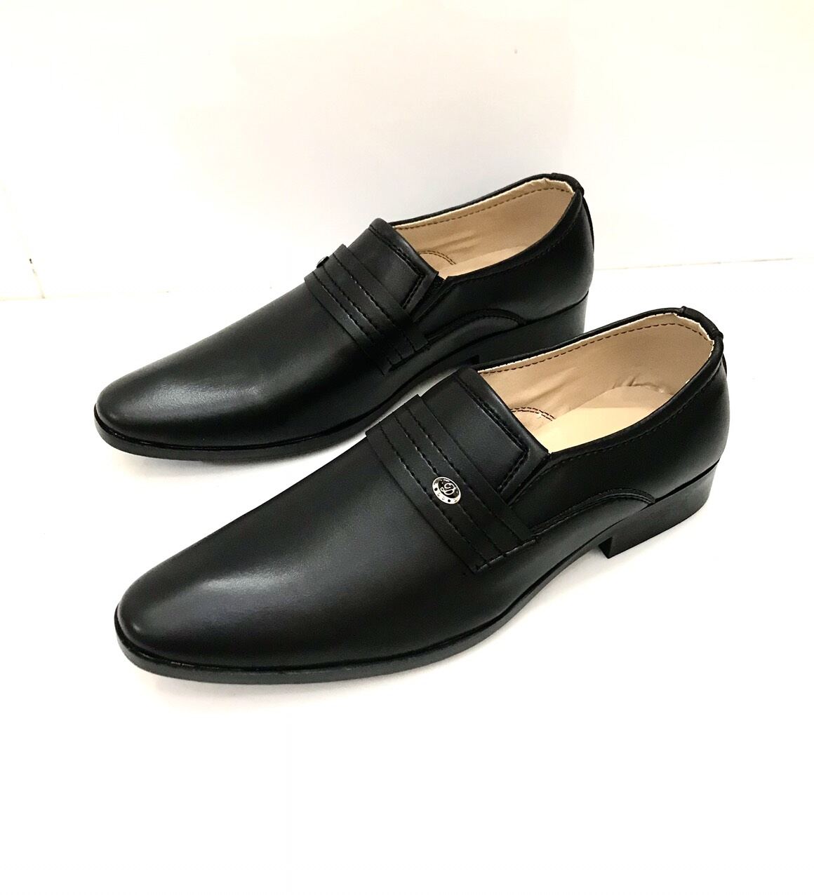 Giày công sở nam phom đẹp, mẩu mới, mã GT03, size từ 38 -43, màu đen sang trọng lịch lãm
