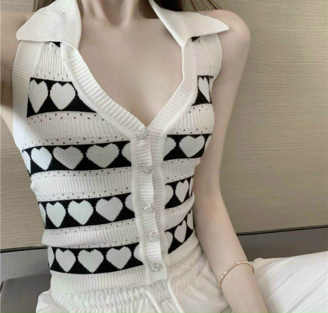 Áo croptop cổ bẻ