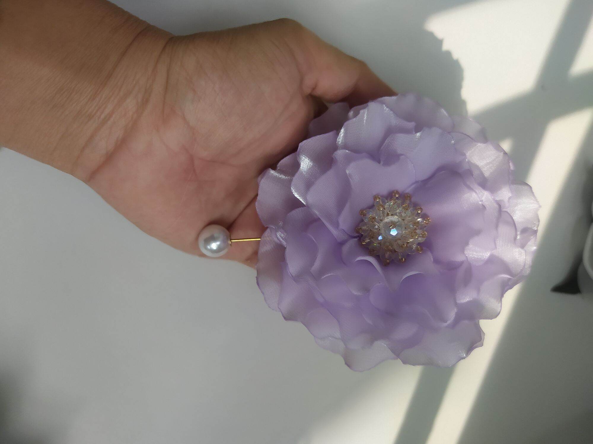 Hoa cài áo handmade Canto màu tím