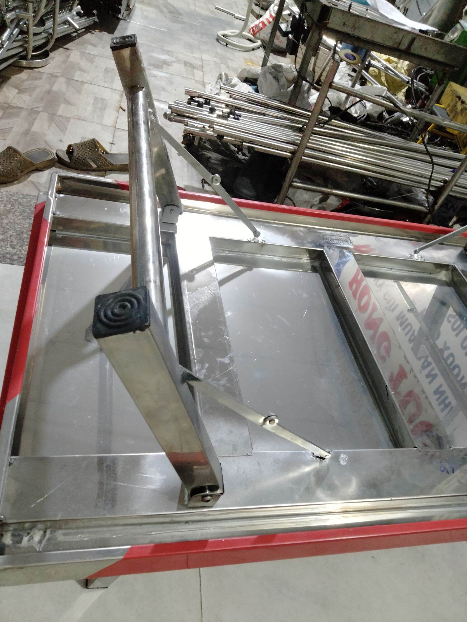 Bàn inox xếp gọn cao 3 tấc