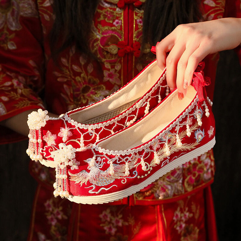 Giày Cưới Tú Hòa Mẫu Mới 2023 Giày Cô Dâu Kiểu Trung Quốc Giày Nữ Mời Rượu Kết Hôn Cho Nữ Giày Hán Phục Phong Cách Cổ Giày Thêu Hoa Màu Đỏ