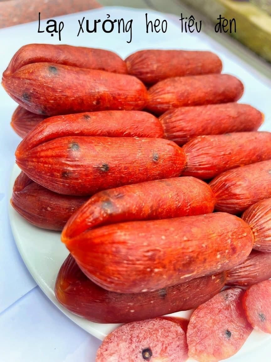Lạp xưởng Heo tiêu đen siêu nạc gói 500gr