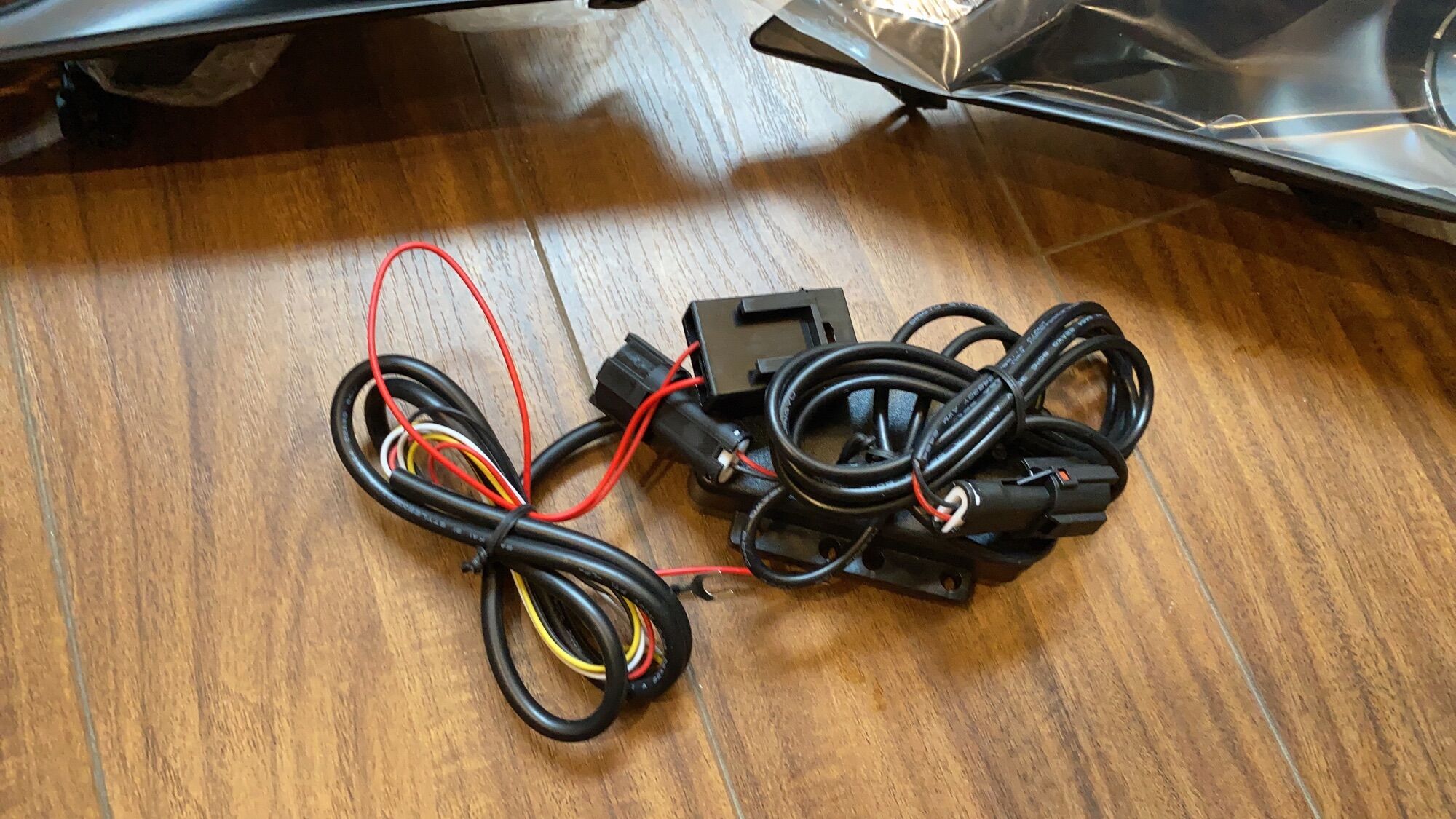 ĐÈN GẦM CÓ LED (R+L) NISSAN SUNNY