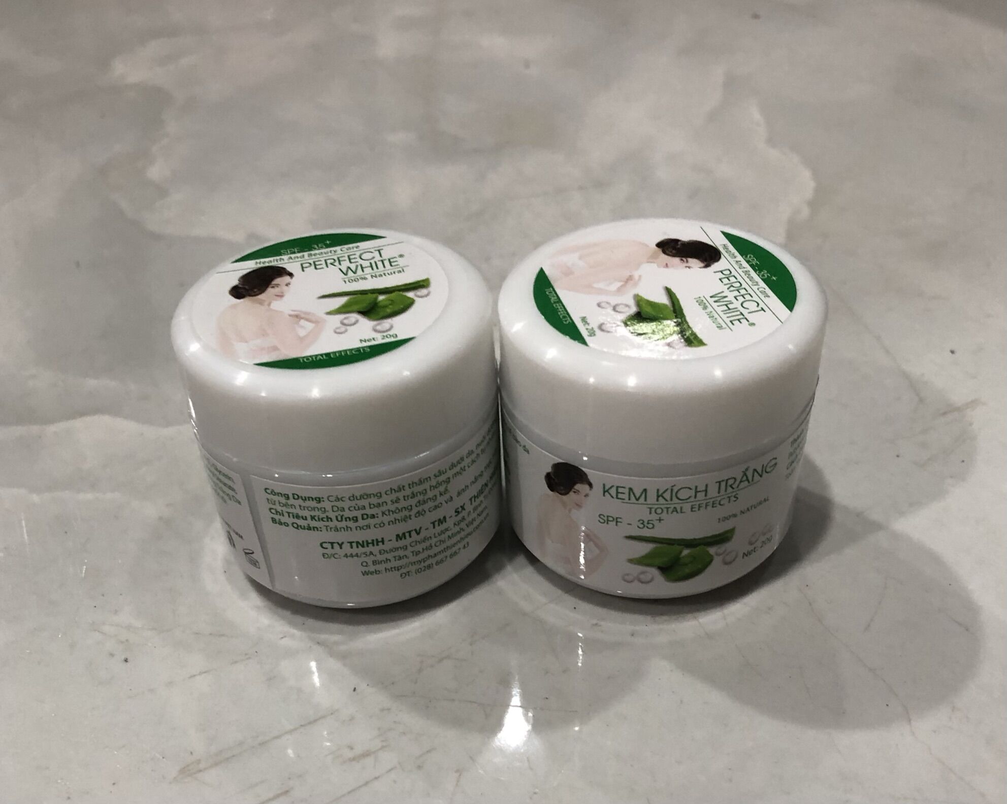 Kem kích trắng body Perfect White Total Effects